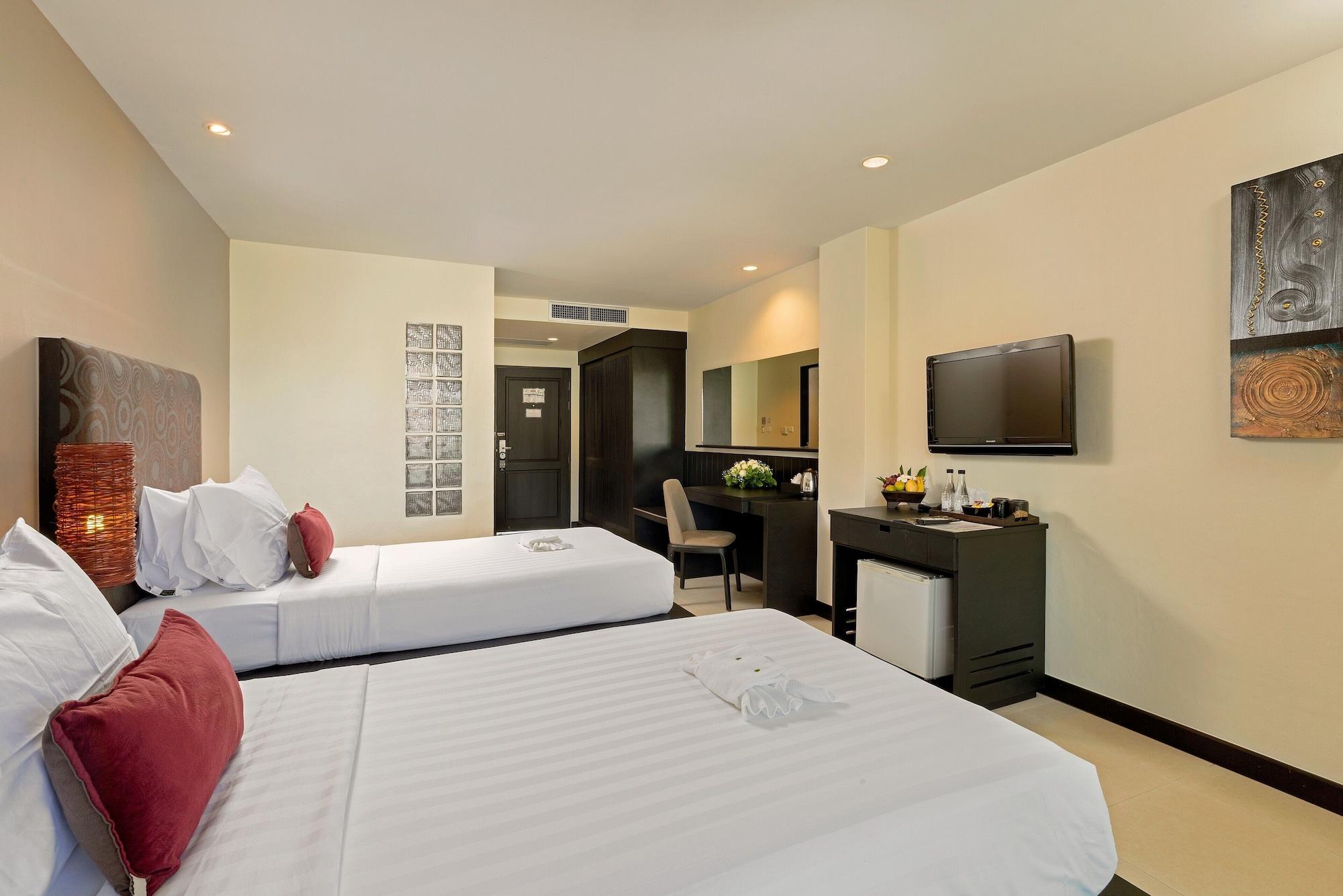 Baramee Resortel Patong Exterior foto