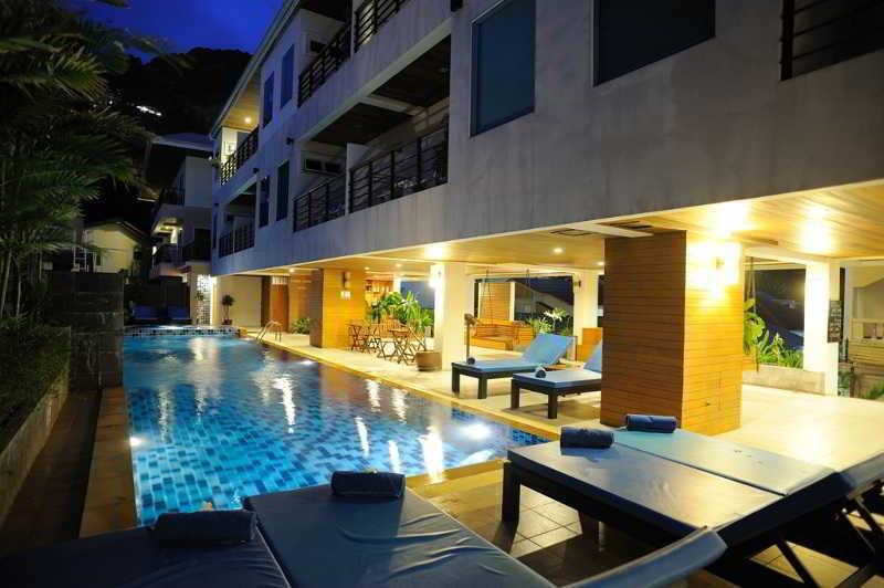 Baramee Resortel Patong Exterior foto