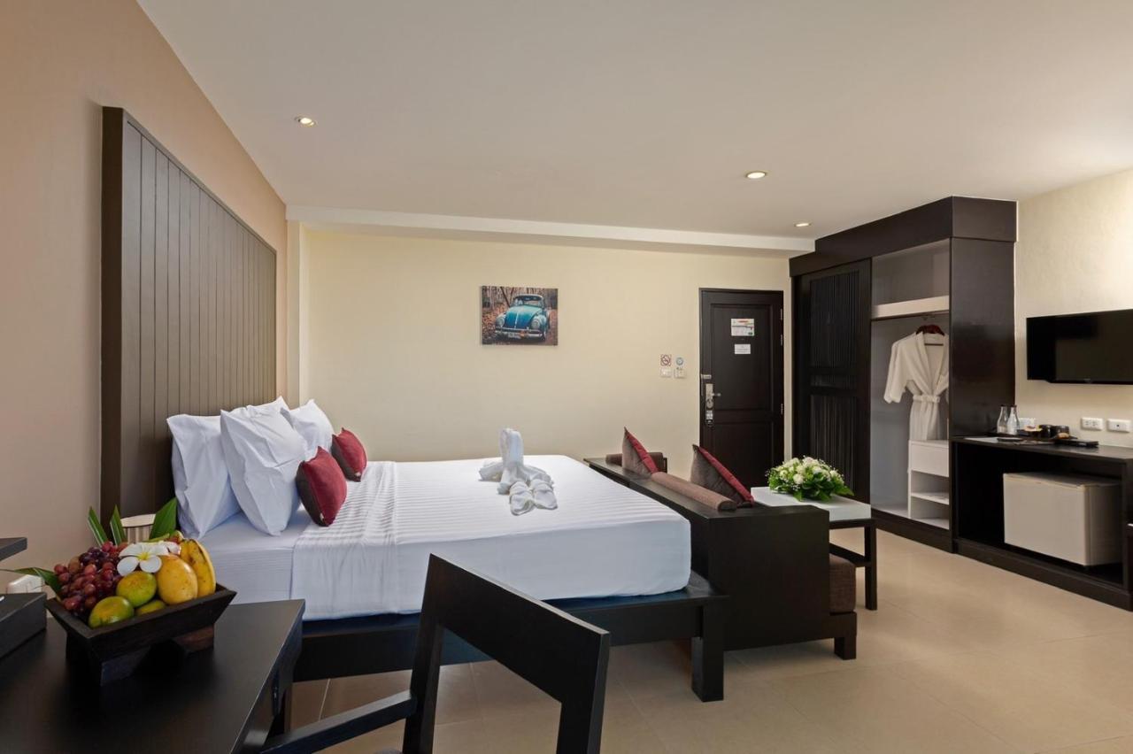 Baramee Resortel Patong Exterior foto