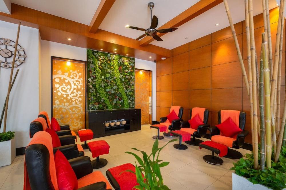 Baramee Resortel Patong Exterior foto